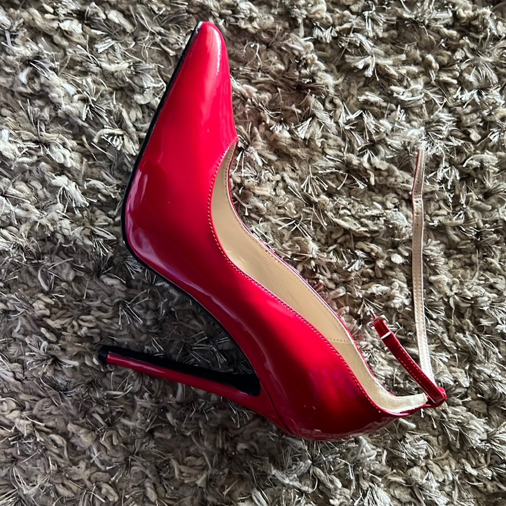 Ladies High heel shoes
